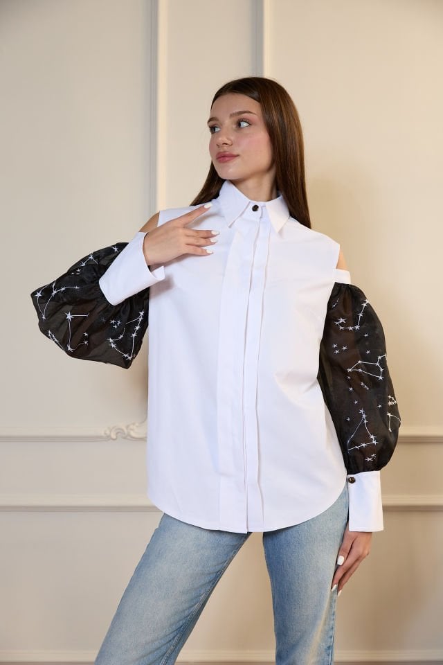 KOLLARI ORGANZE GÖMLEK